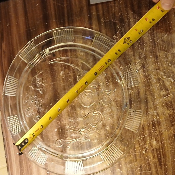 Vintage 1939s Federal Glass Sharon Cabbage Rise Cake Plate - Picture 3 of 3